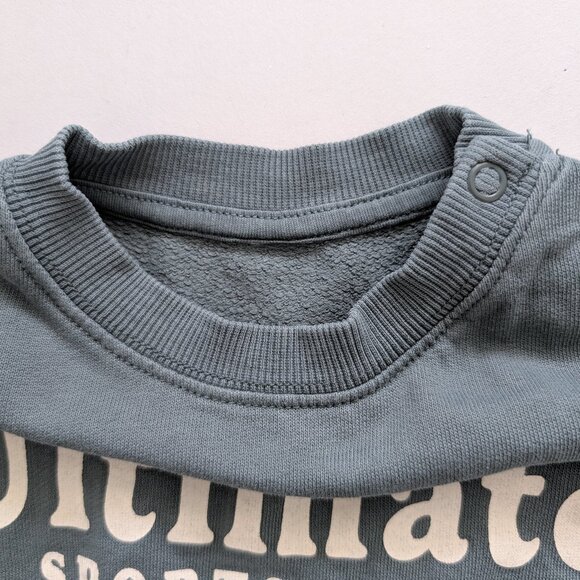 (4/$20) H&M - Printed Sweatshirt - Picture 4 of 7